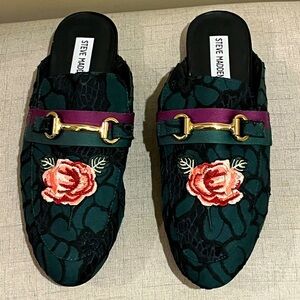 Steve Madden Kandi mules, green, purple & gold, Rose appliqué Loafers, size 9
